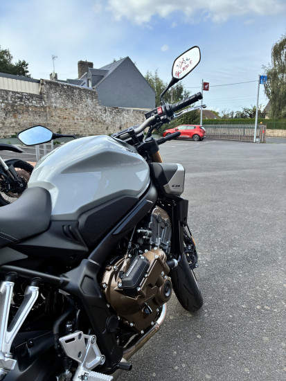 Honda CB650R E-Clutch - Gris Nardo - 07/2025 - AVRANCHES