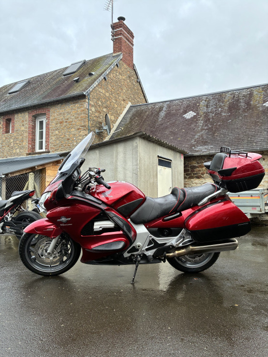 Honda Pan European - Full - Première main - 32298kms - 7690€ - AVRANCHES